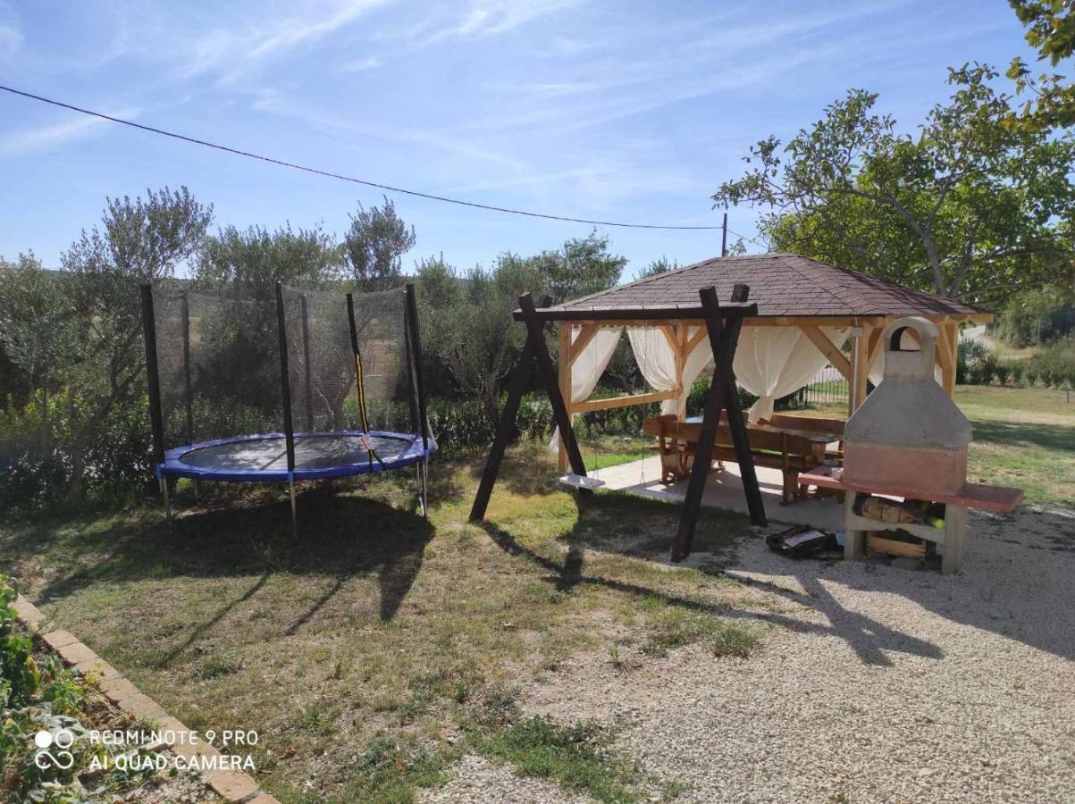 Apartamento Kuca Za Odmor Lucija Vrana  Exterior foto
