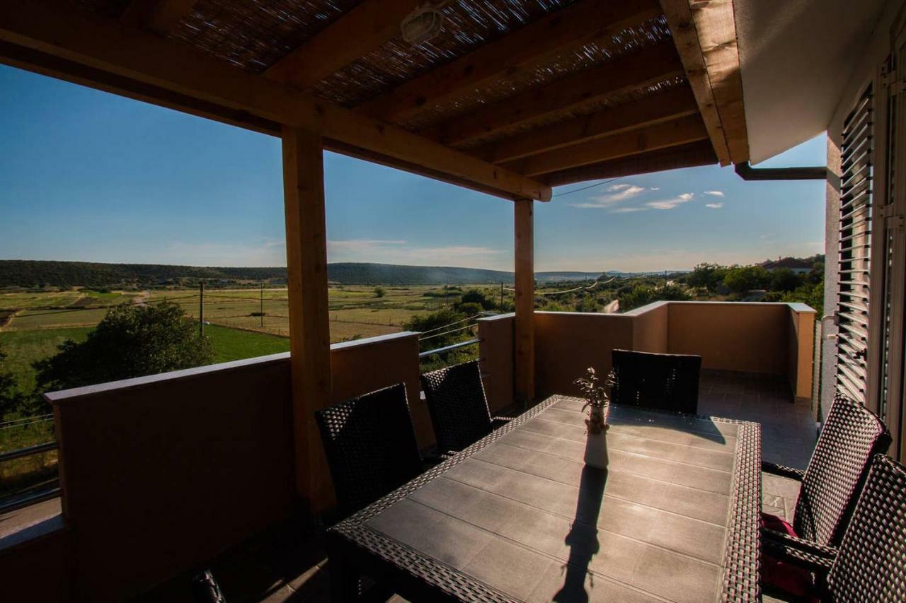 Apartamento Kuca Za Odmor Lucija Vrana  Exterior foto